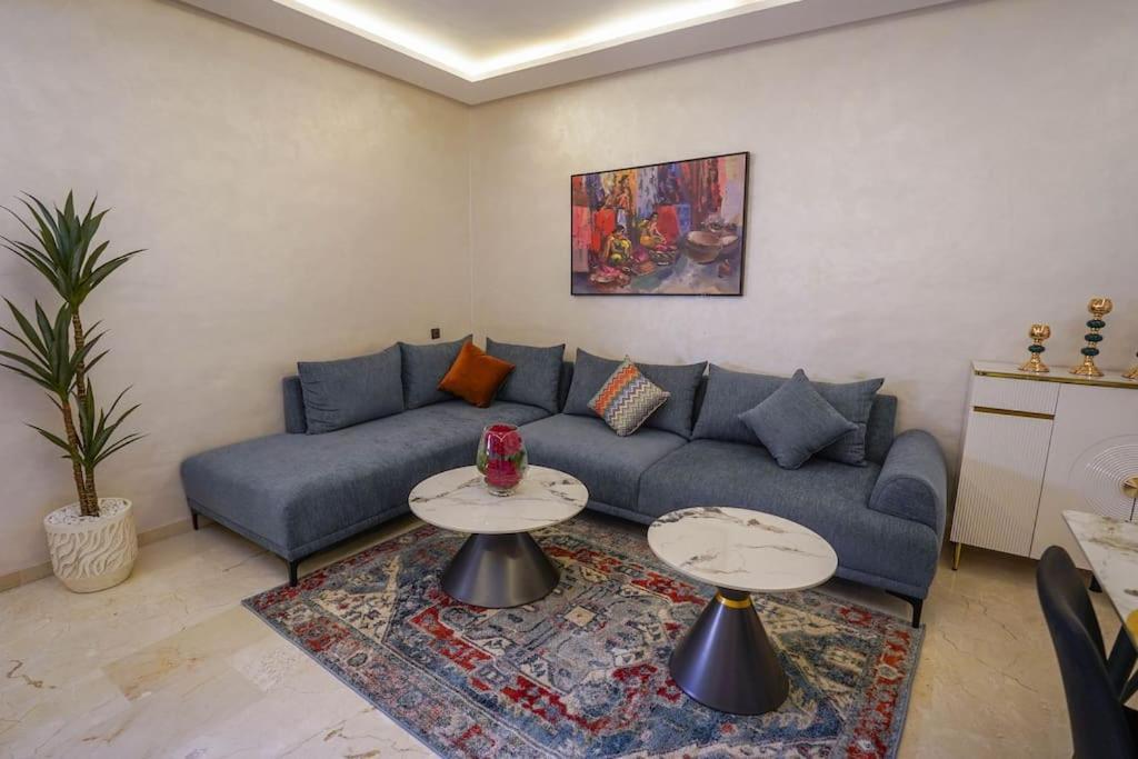 Spacieux Et Luxueux Appartement マラケシュ エクステリア 写真